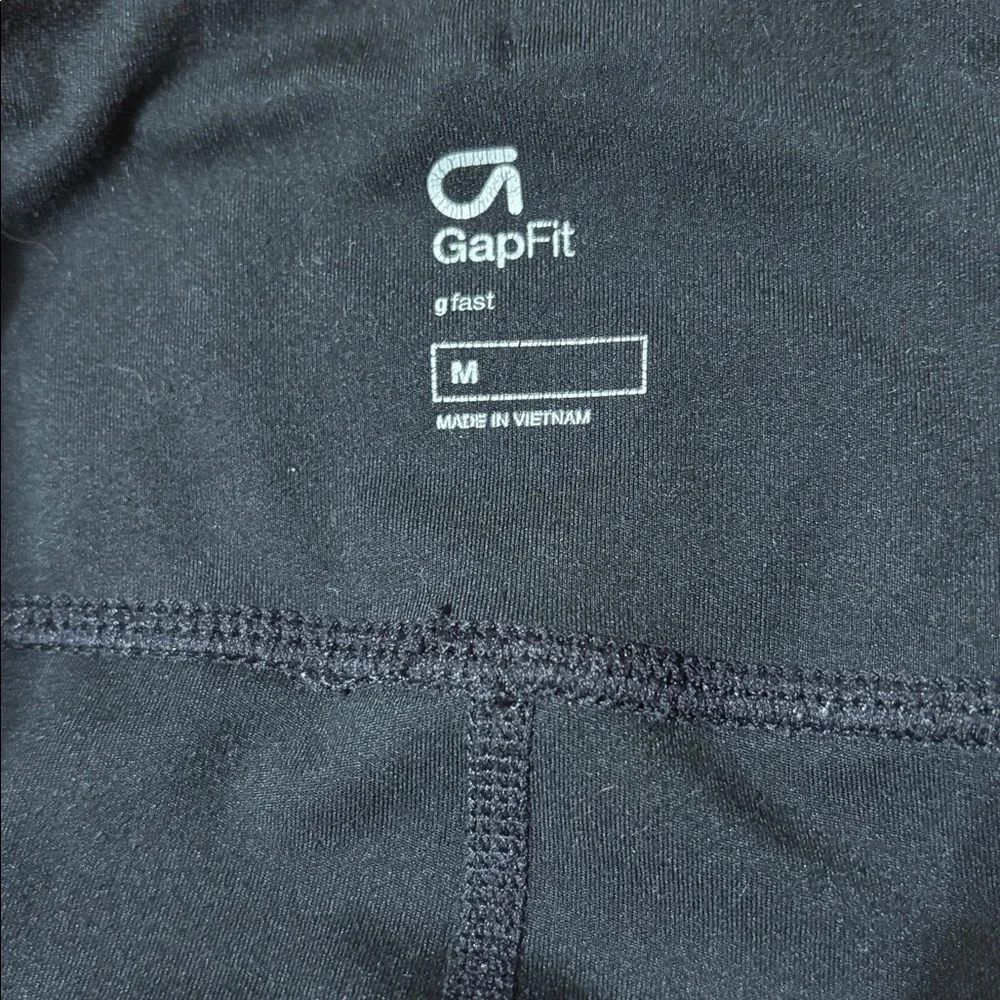 GAP Fit Gfast Cropped Leggings